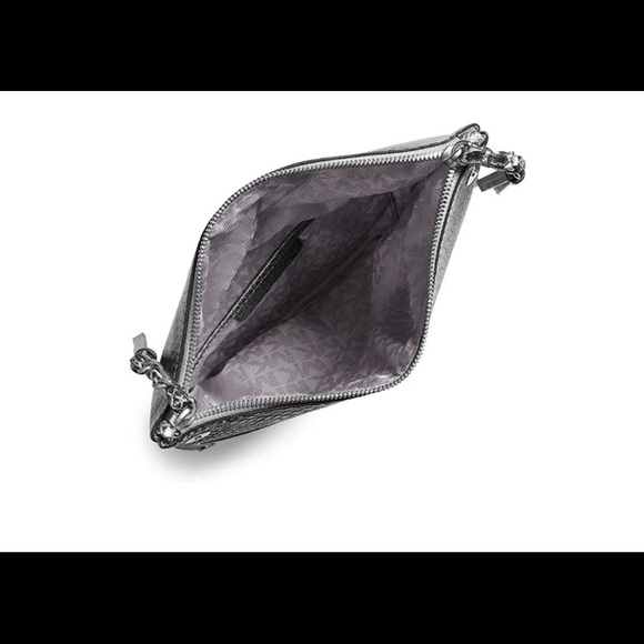 ❌Sold❌Michael Kors Crossbody - Picture 3 of 8